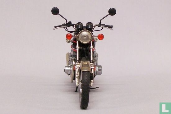 Kawasaki 900 Super Four - Bild 7