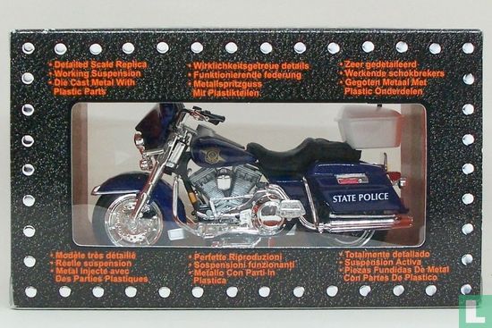 Harley-Davidson 1997 FLHT Electra Glide Standard 'Michigan State Police' - Image 4