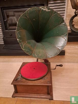 Grammofoon met hoorn - Image 1