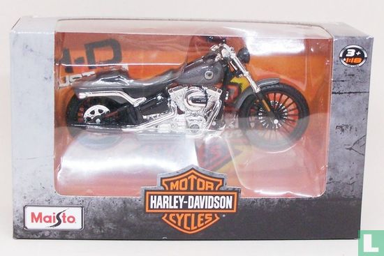 Harley-Davidson 2016 FXSB Softail Breakout - Image 3