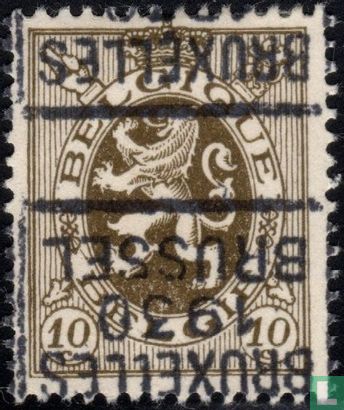Heraldic lion