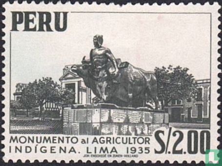 Monument in Lima
