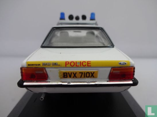 Ford Cortina MK5 2.0. Essex Police - Image 5