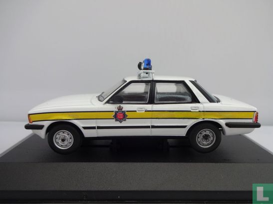 Ford Cortina MK5 2.0. Essex Police - Image 2