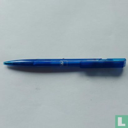 AXA