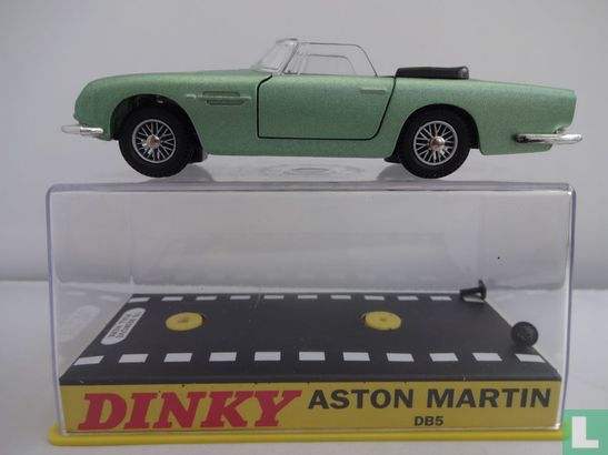Aston Martin DB5 - Image 1