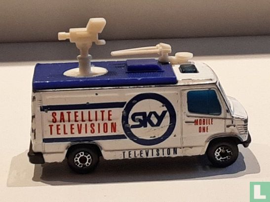 TV News Truck - Image 1