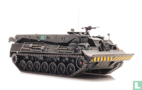 B Leopard  ARV - Image 2