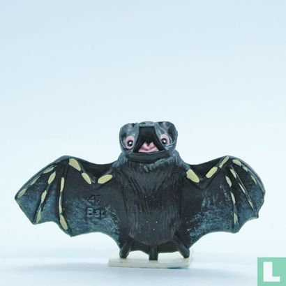 Northern Mastiff Bat - Image 1