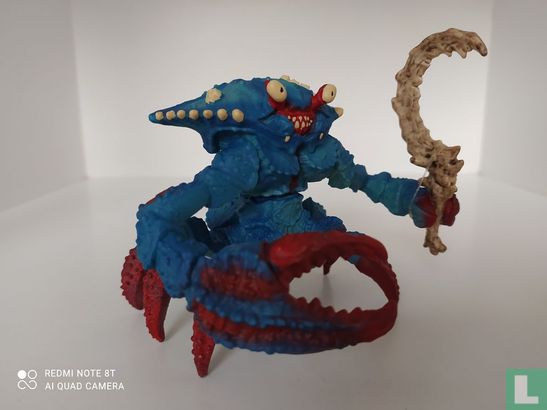 Crabe de combat avec arme - Image 1