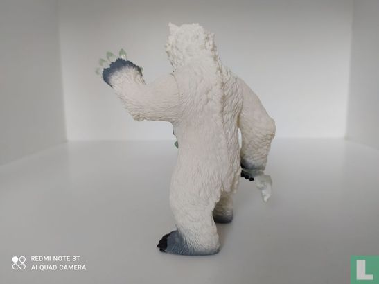 Ours Blizzard avec arme - Image 2