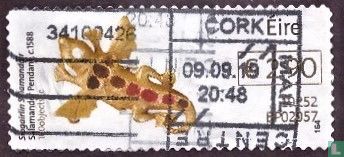 Pendentif salamandre vers 1588.