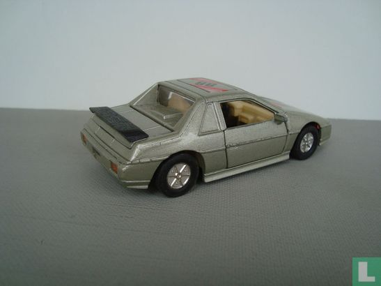 Pontiac Fiero GT - Afbeelding 2