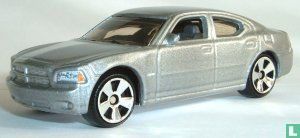 Dodge Charger (LX)  - Image 2