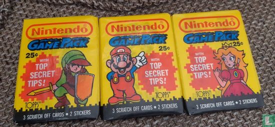 Nintendo gamepack with top secrets tips - Afbeelding 1