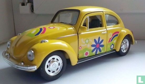 VW Beetle 'Flower Power' - Image 4