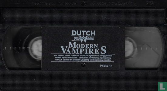 Modern Vampires - Afbeelding 3