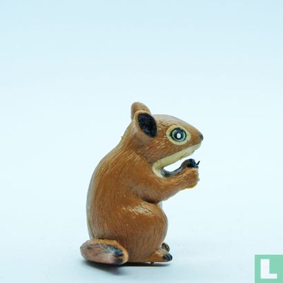 Twaddle (Squirrel) - Image 4