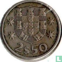 Portugal 2½ escudos 1963 - Image 2