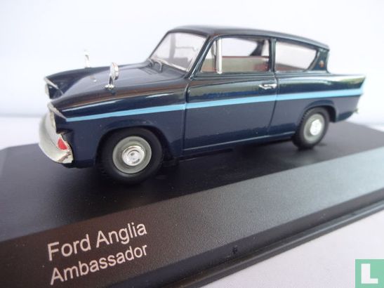 Ford Anglia 105E - Image 2