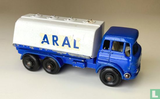 Bedford Petrol Tanker 'Aral' - Bild 1