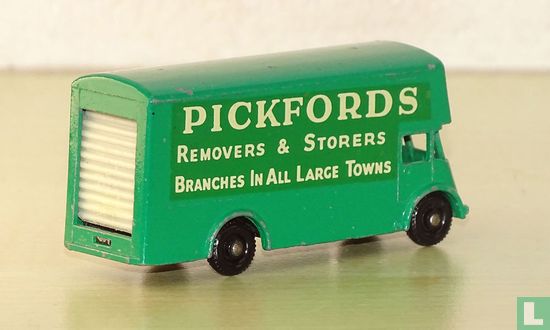 Guy Pickfords Removal Van - Image 6
