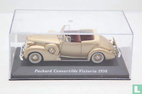 Packard Convertible Victoria - Image 2