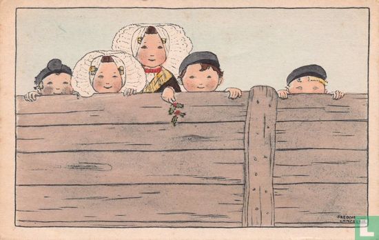 Vijf kinderen in klederdracht achter houten schutting - Image 1