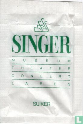 Singer Museum Theather Concert - Image 1