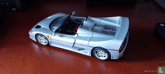 Ferrari F50 - Image 1