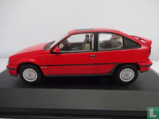 Vauxhall Astra GTE 16V - Afbeelding 2