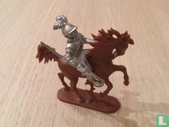 Knight with lance pointing downwards on horseback - Image 1