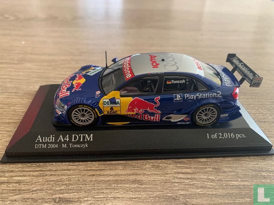 Audi A4 DTM - Afbeelding 1