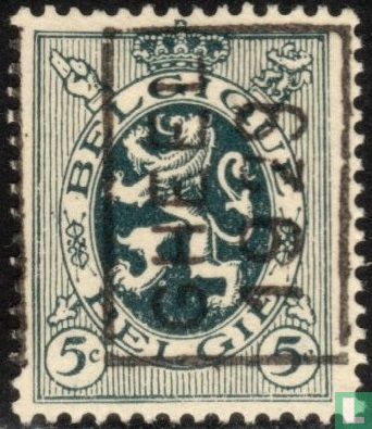 Heraldic lion