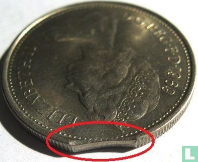 United Kingdom 5 new pence 1969 (misstrike) - Image 3