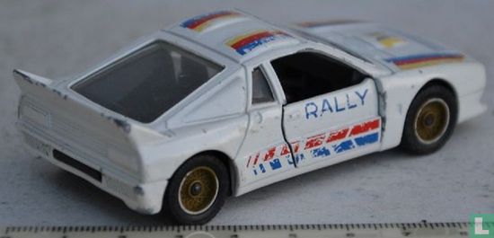 Lancia 037 Rally - Image 2