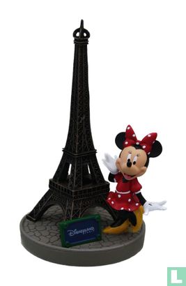 Minnie with Eiffeltower