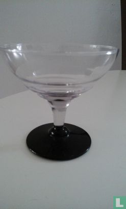 Liqueur glass