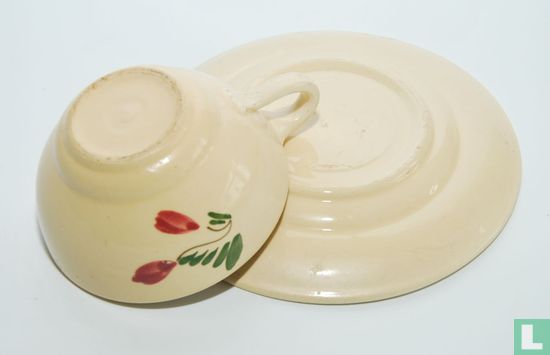 Tea cup and saucer De Batavier Maastricht Decor Boerenbont - Image 2