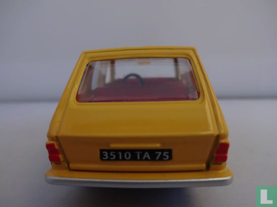Renault 6 - Image 6