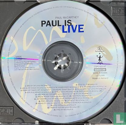 Paul Is Live - Afbeelding 3