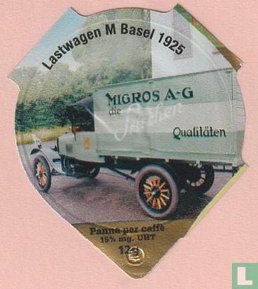 10 Lastwagen M Basel 1925