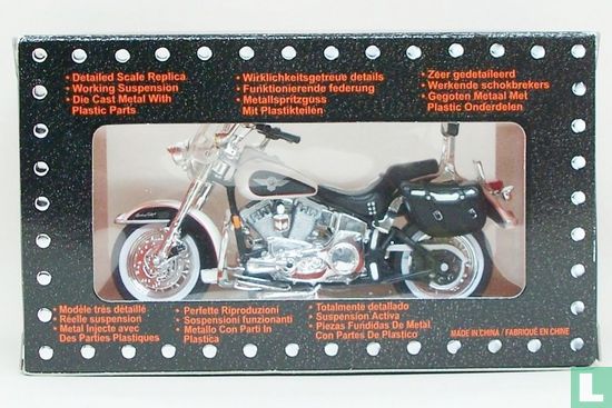 Harley-Davidson 1993 FLSTN Heritage Softail Nostalgia - Image 4