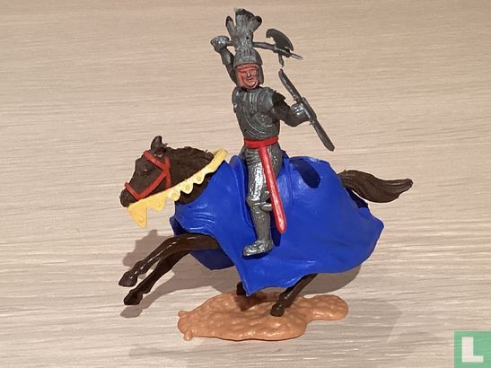 Silver knight on horseback - Image 1