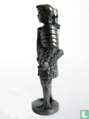 Samurai (iron) - Image 4