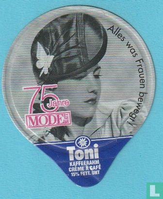 75 Jahre Mode 07