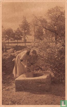 Vrouw met emmer bij waterput - Image 1