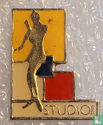 Studio Line 