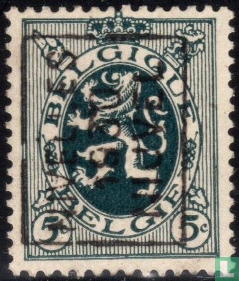 Heraldic lion
