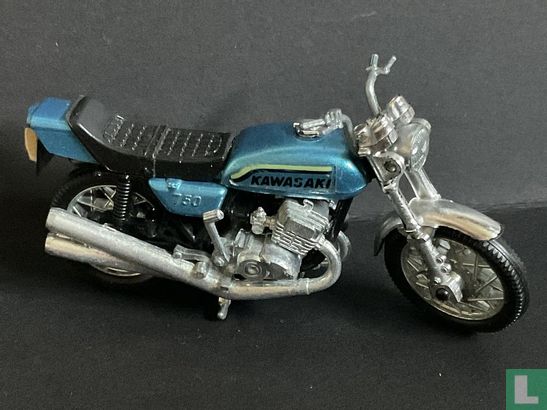 Kawasaki 750 - Image 2